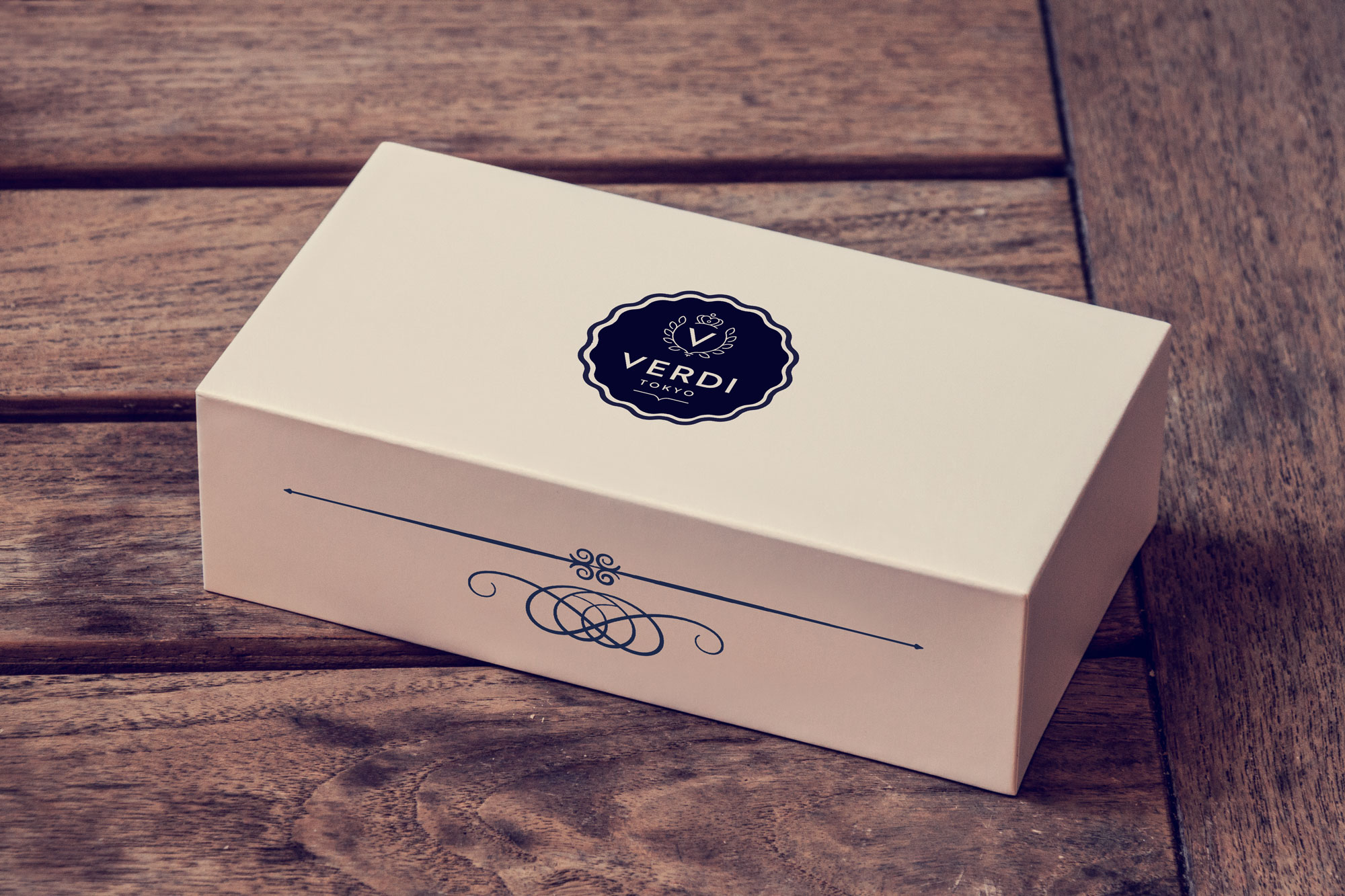 Verdi Tokyo visual identity guidelines