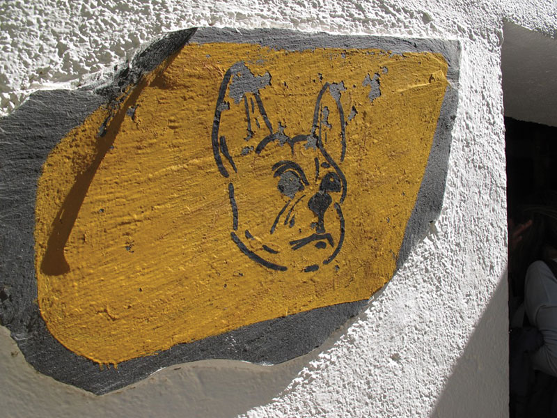 El Bulli Restaurant Dog Logo