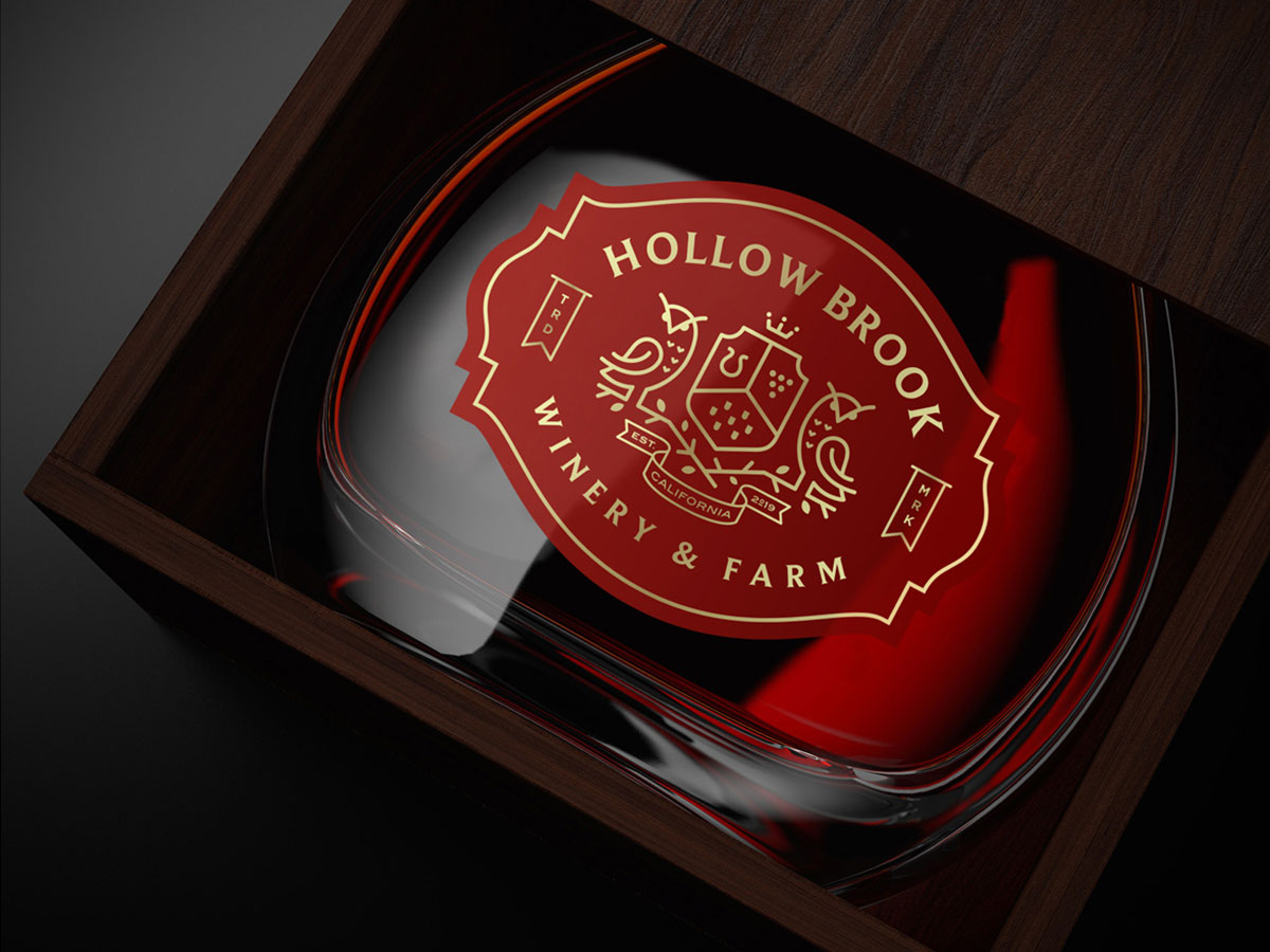 wooden wine case with label