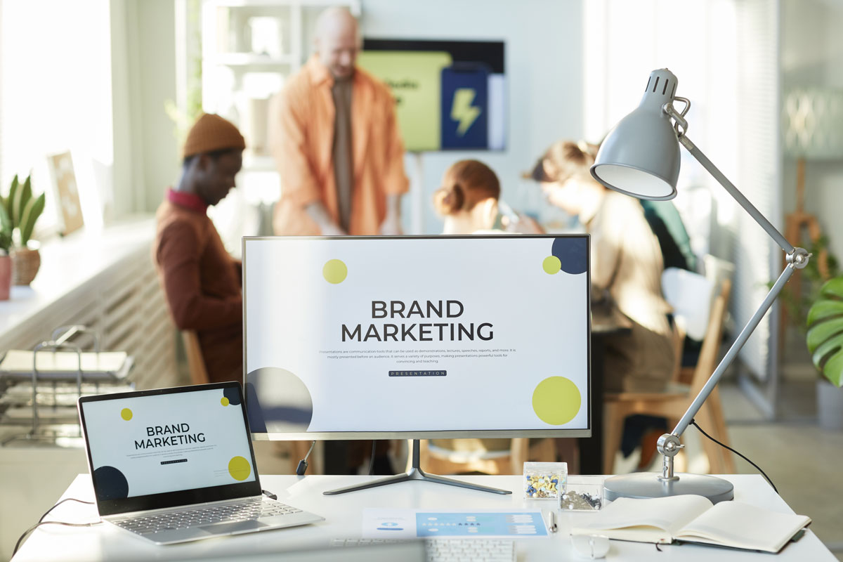 maintaining harmoney between branding and marketing is important for successful brand building